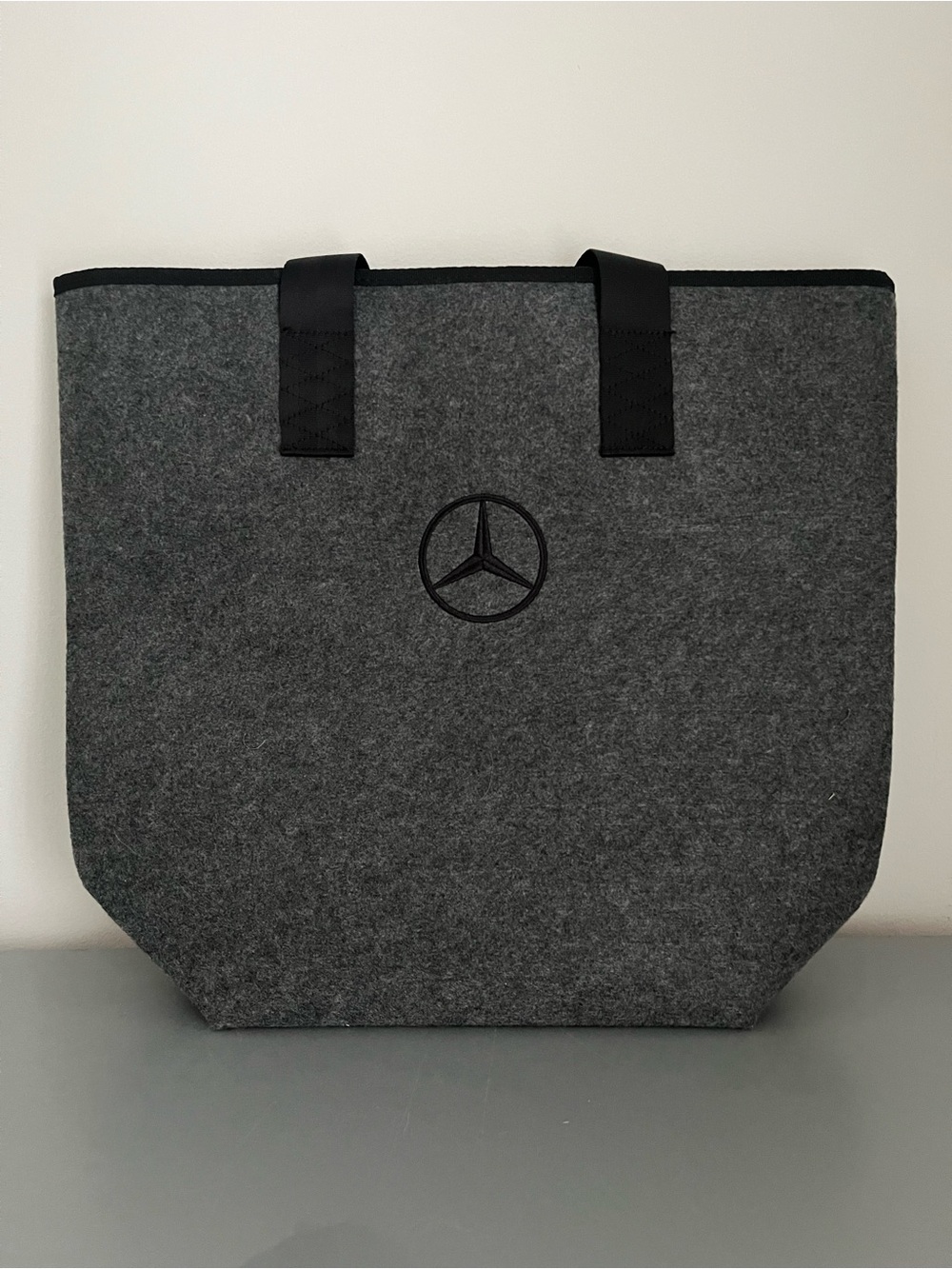 GENUINE Mercedes-Benz Collection Grey Felt Shopping Tote Bag NWT B66952989